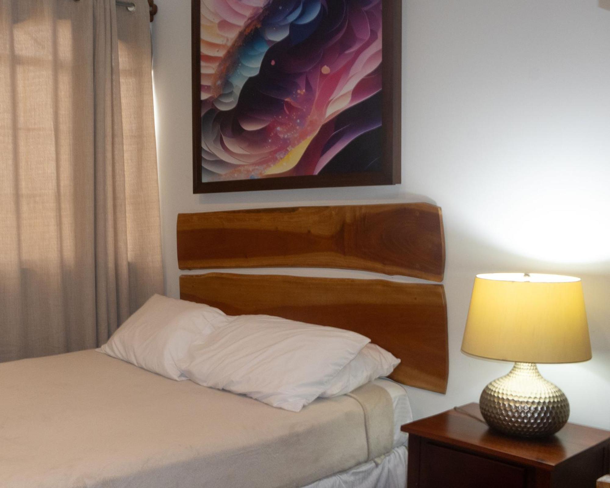 Hotel Leon Inn Екстер'єр фото